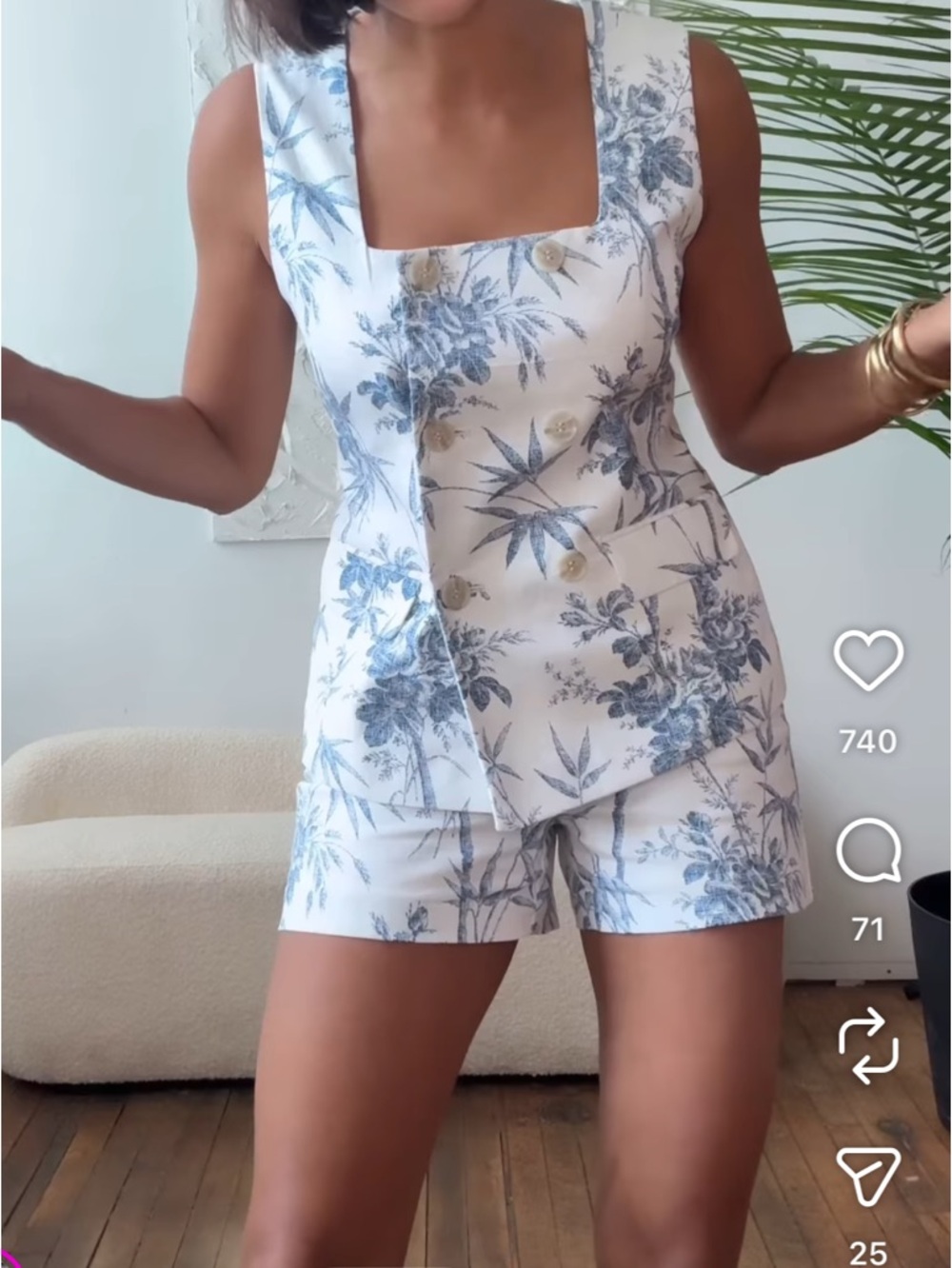 Loft floral print linen blend Vest and side-zip Shorts